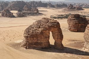 Elephant Rock. Exhibition view: Desert X AlUla 2022 (11 February–30 March 2022). Courtesy the artist and Desert X AlUla. Photo: Lance Gerber.